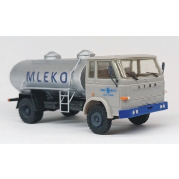 Star 200 cysterna MLEKO (287)